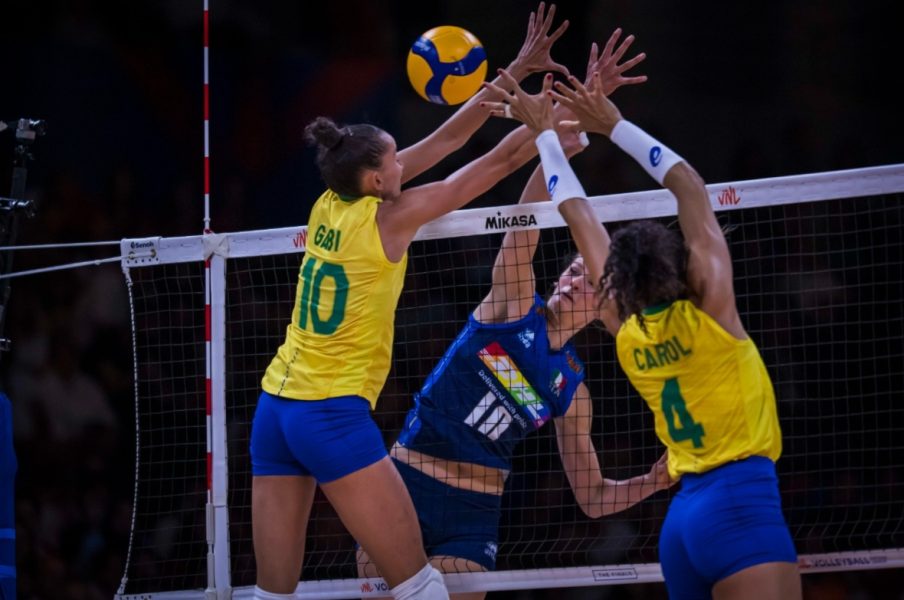 Brasil é derrotado pela Itália e leva prata na Liga das Nações