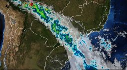 Em Curitiba, chuva acumulada em 18 dias supera média histórica do mês de agosto