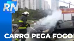 Carro pega fogo em uma das principais avenidas de Londrina