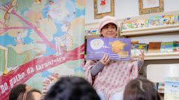 Projeto para incentivar a leitura é promovido em escolas públicas de Curitiba