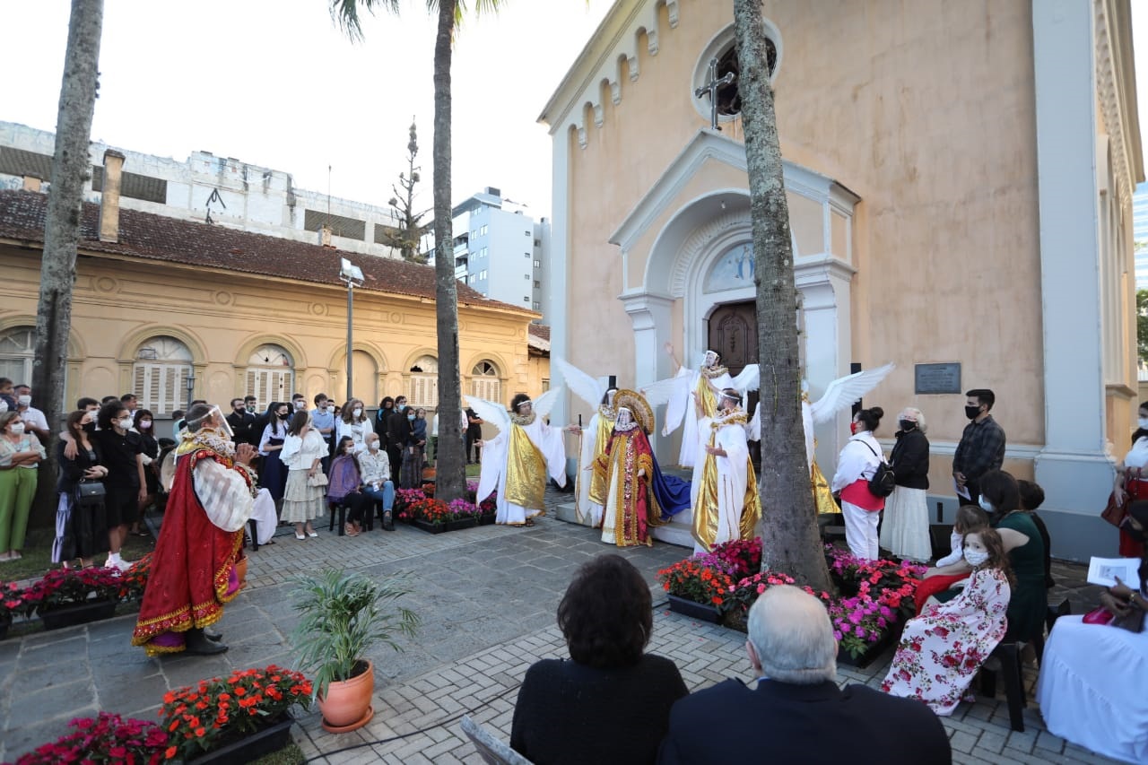 Natal de Curitiba tem roteiro de cultos e missas; confira a programação -  RIC Mais