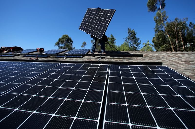 Vice-presidente da Câmara diz que pedirá devolução de subsídio dado a “telhado solar”