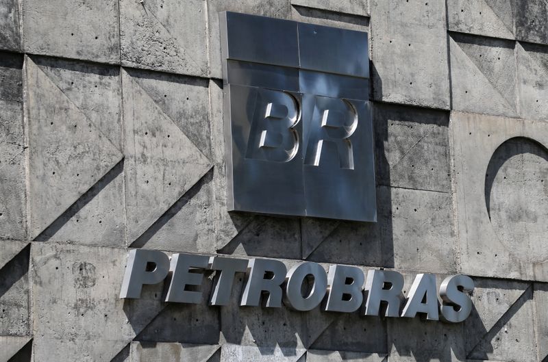 Petrobras realiza pré-pagamento à Petros de R,25 bi