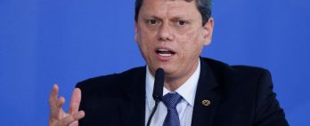 Ministério diz que Tarcísio não fez lançamento oficial de pré-candidatura a governo de SP