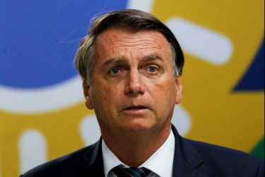 Bolsonaro volta a dizer que teria ganho no 1º turno em 2018 se eleição fosse limpa