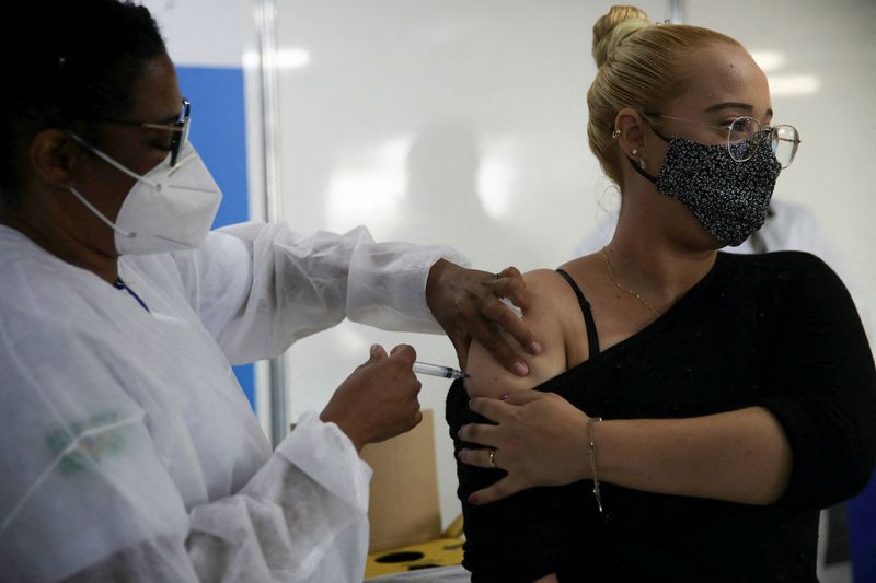 Brasil registra 83.340 novos casos de Covid e 259 óbitos pela doença