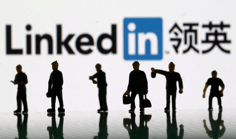 Microsoft vai fechar LinkedIn na China