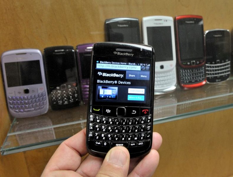 BlackBerry encerra serviços de sua linha de smartphones
