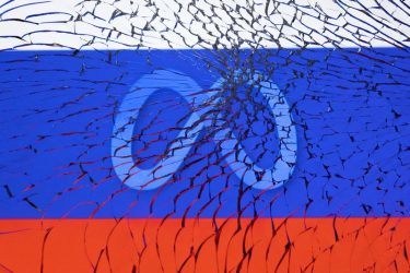 Facebook vai temporariamente permitir mensagens de violência contra russos