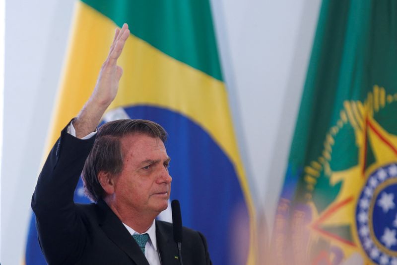 Bolsonaro diz que país não resiste a mais medidas restritivas pela Covid