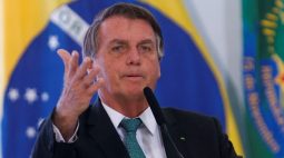 Bolsonaro diz que PEC permitirá a presidente e governadores zerar impostos sobre combustíveis e energia