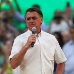 Bolsonaro registra candidatura à reeleição no TSE
