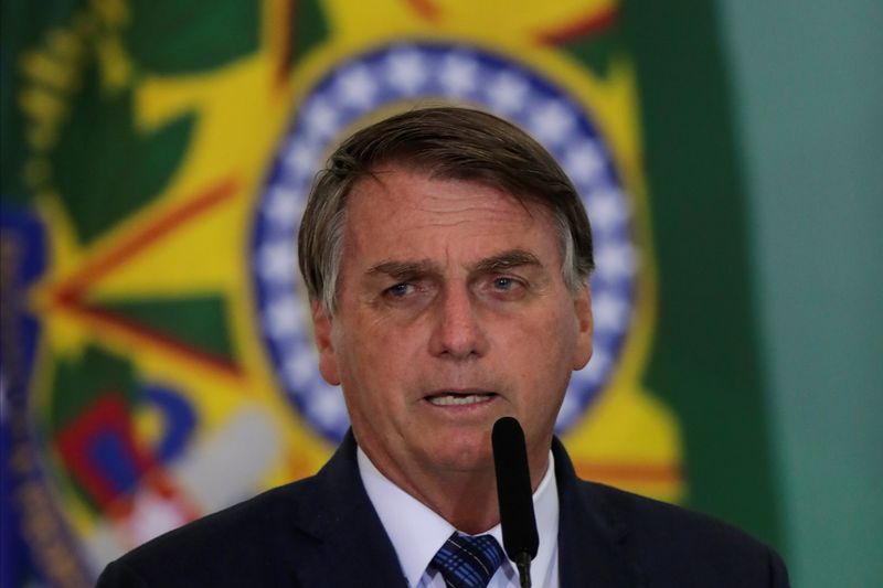 Bolsonaro sanciona lei que permite apreensão de veículo usados no tráfico