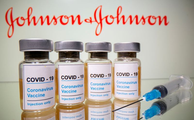 FDA aprova por unanimidade dose de reforço de vacina da J&J contra Covid
