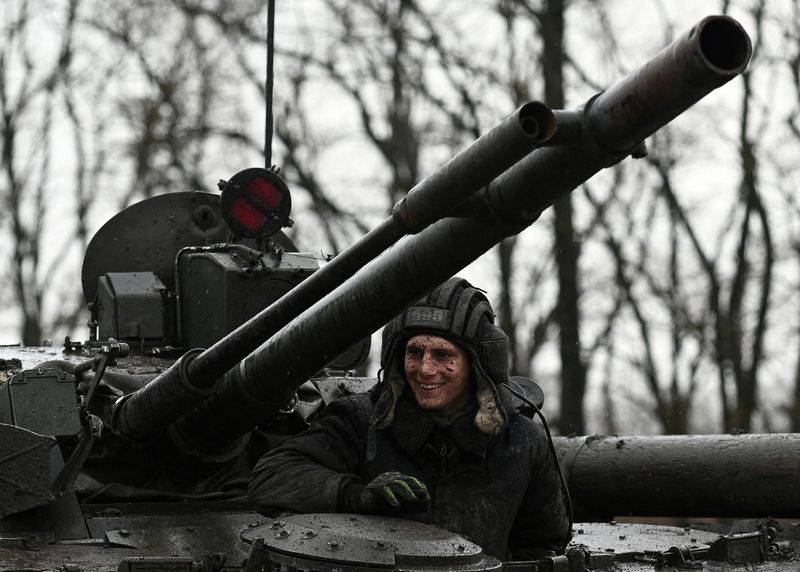 Rússia inicia exercícios militares em Belarus em meio a nova diplomacia sobre Ucrânia