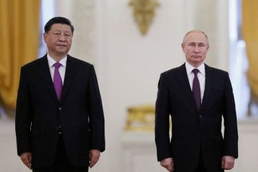 China deve “dançar” entre Rússia e laços com o Ocidente, diz autoridade dos EUA